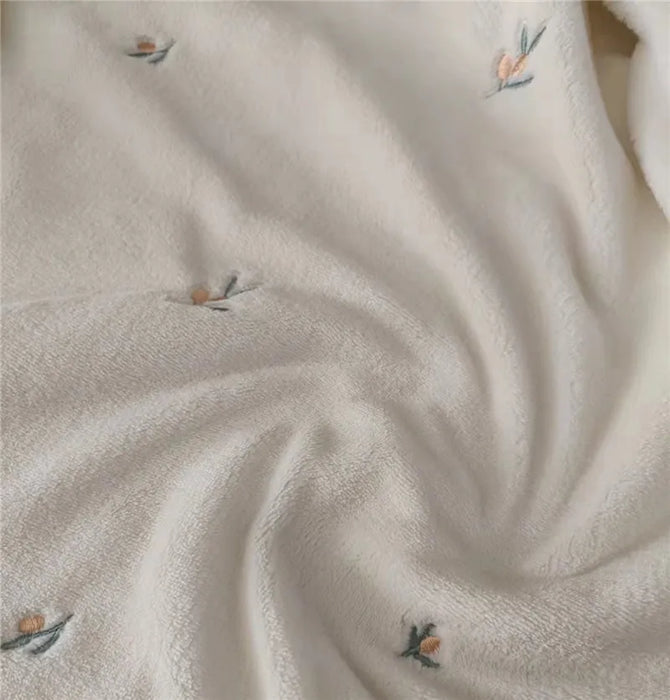 Baby Blanket Soft Fleece Cartoon Bear Embroidery Infant Quilt Blanket Newborn Baby Swaddle Sleeping Blanket Stroller Blanket